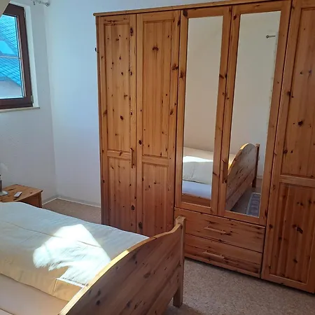 Zweiraum-ferienwohnung Obere Etage Appartement *